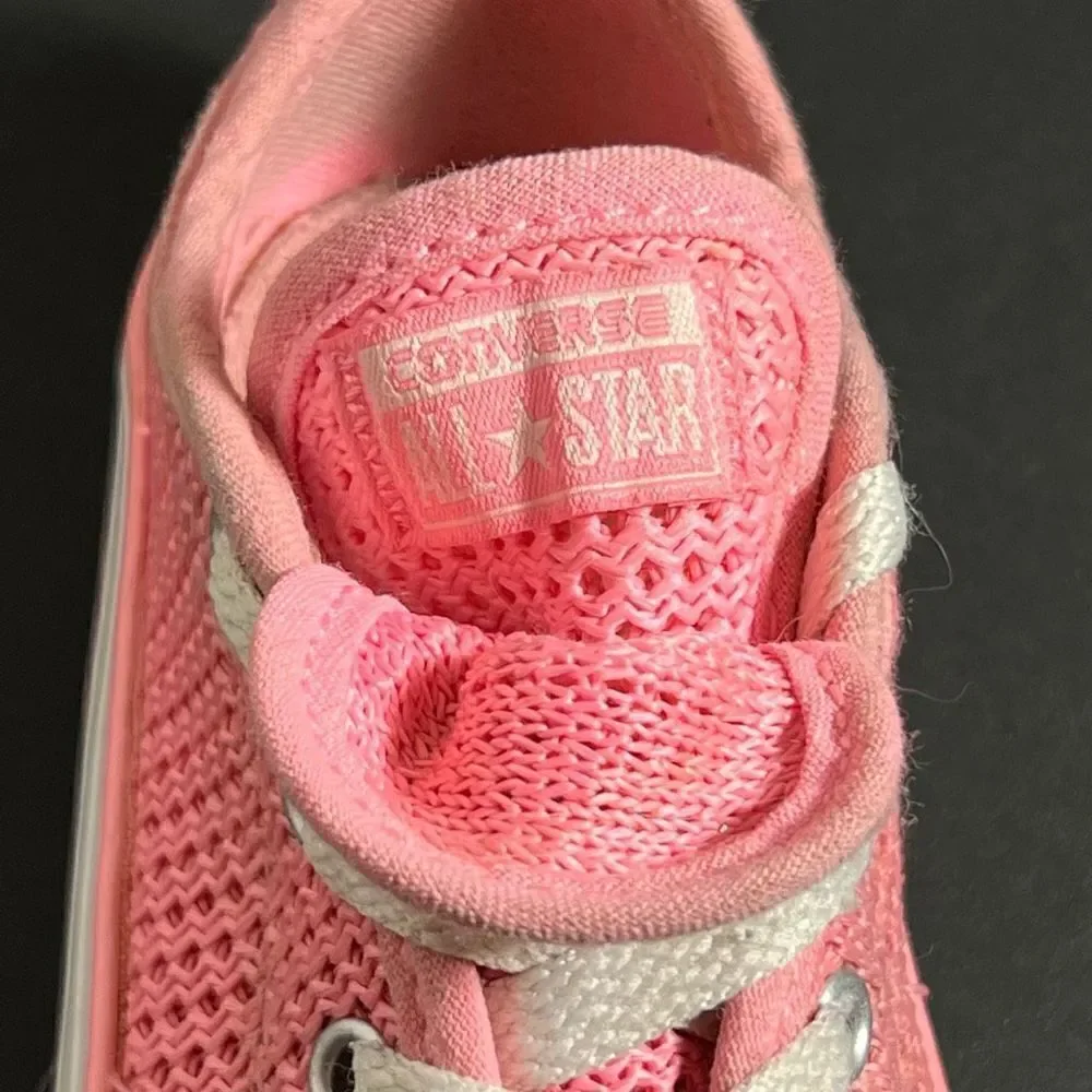 Toddler Girls CONVERSE Chuck Taylor All Star Double Tongue Ox Sneakers / Size 10